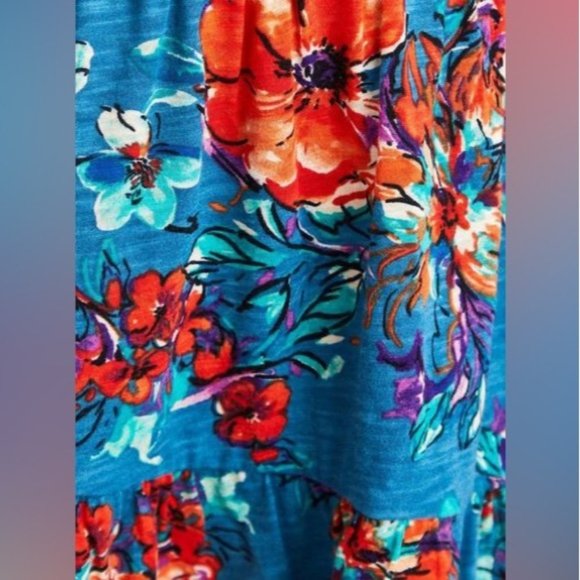 Women’s Torrid 1 Blue Floral Babydoll Slub Scoop Neck Tiered Top 1X 1XL 14 16 - Picture 4 of 15